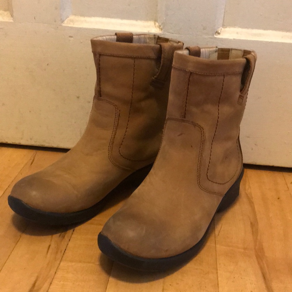 Keen Tyretread Ankle Chelsea Waterproof boots